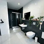 Koło Szczyrku A&s - Basen, Jacuzzi, Sauna Apartament